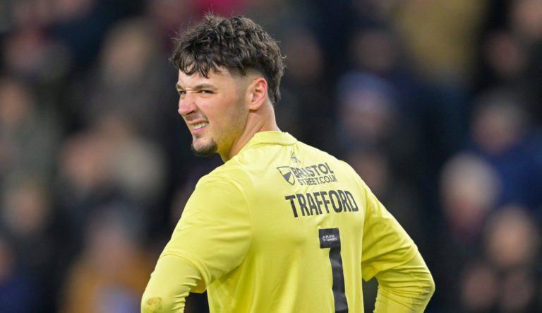 James Trafford: младият вратар на Манчестър Сити, който обмисля януарски трансфер