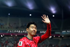 Южнокорейка получи 4 години затвор за изнудване на Son Heung-min